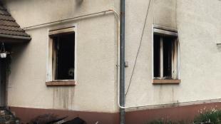 Az egyik kiégett ház, ahova az ózdi tűzoltók vonultak a hétvégén.