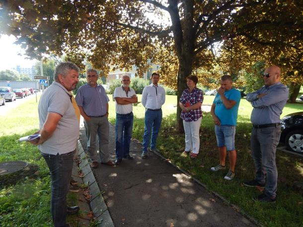 Delegáció a Bolyki főúton