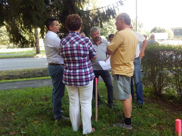 Delegáció a Bolyki főúton