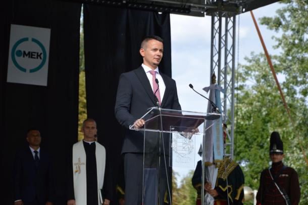aniczak Dávid Ózd város polgármesterének ünnepi beszédét hallgathatták meg a résztvevők.