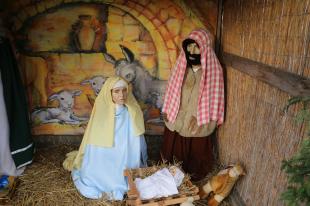 Mária és József a betlehemben.
