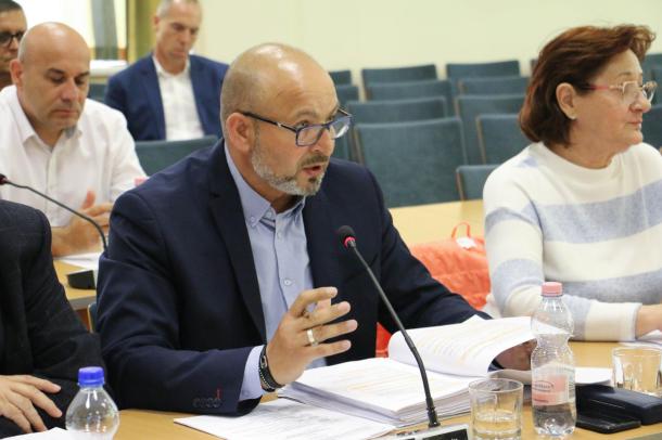 Kiss Sándor a Pénzügyi és Gazdasági Bizottság elnöke.