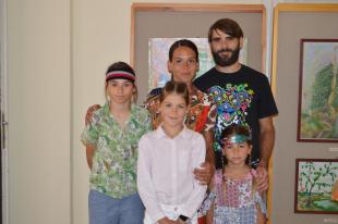 Világjáró család dr. Biczó Andrea és férje dr. Biczó Ákos és gyermekeik (balról jobbra) Ruben, Zara és Zafira.