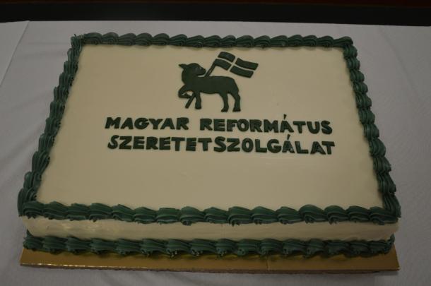 A Magyar Református Szeretetszolgálat tortája.