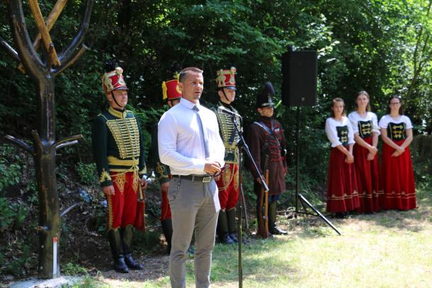 Janiczak Dávid, Ózd város polgármestere tart beszédet.