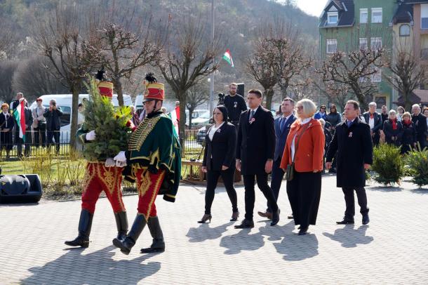 A Fidesz-Magyar Polgári Szövetség Ózdi Szervezete tisztelgett a márciusi ifjak emléke előtt.