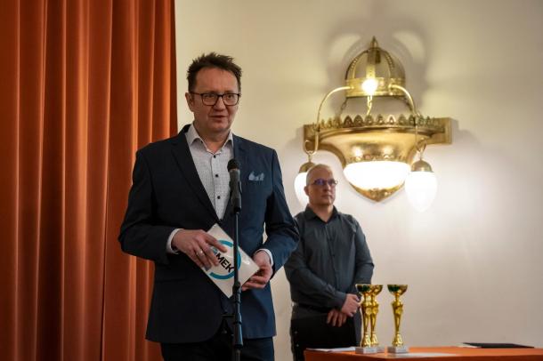 Bukovinszky Zsolt, az Ózdi Művelődési és Kommunikációs Nonprofit Kft. ügyvezető-főszerkesztője bemutatja a Média-díj jelentőségét.