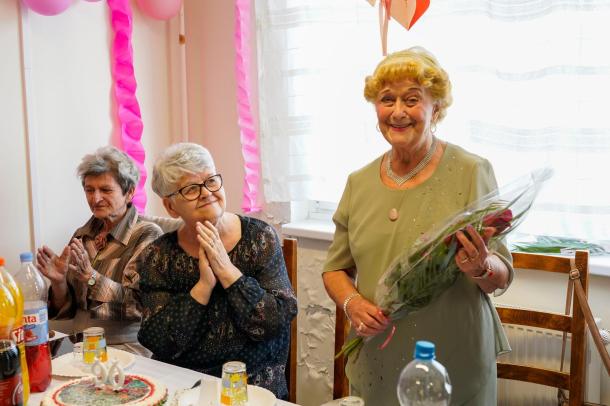 90 éves születésnapot ünnepeltek a Bolyki Tamás úti Idősek Klubjában.