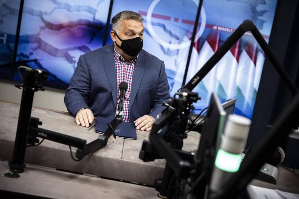Orbán Viktor miniszterelnök ma reggeli rádióinterjújában is a járványkezelés állt a középpontjában.