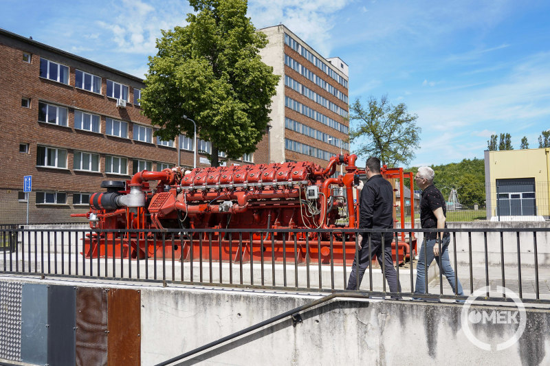 A projekt felelősei bejárták az összes gépszobrot.