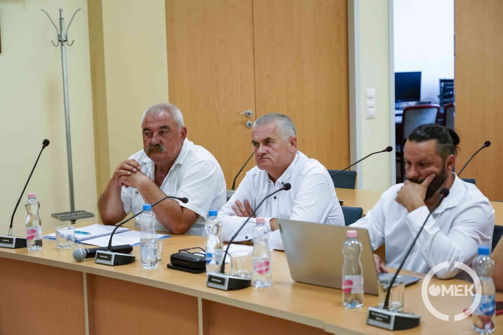 Csák Árpád, Angyal Béla és Zubor László.