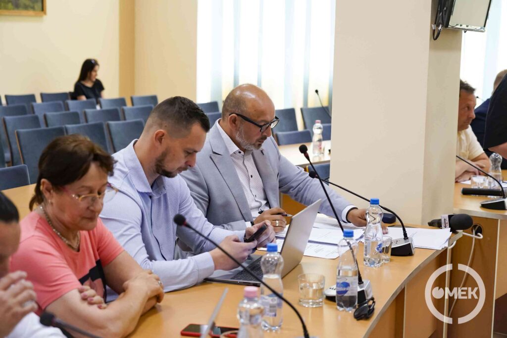 Kellóné Mezőtúri Márta, Csák László és Kiss Sándor.