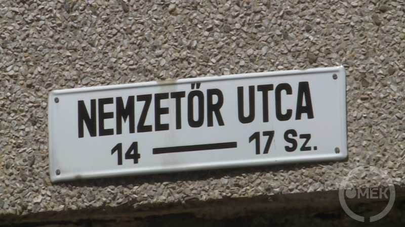 Utcatábla.