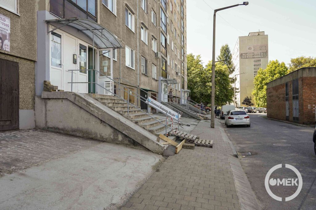 A hetvenöt méteres szakasz átépítése hamarosan elkészül.