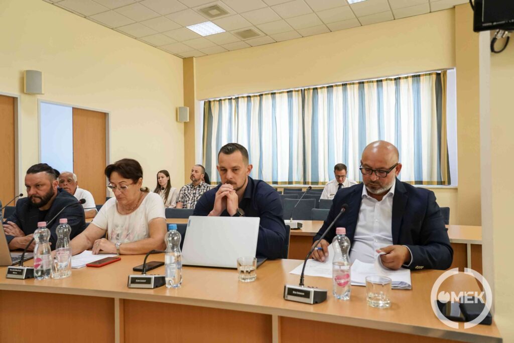 Zubor László, Kellóné Mezőtúri Márta, Csák László és Kiss Sándor