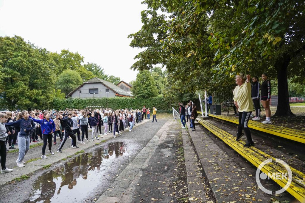 Az Újváros Téri Általános Iskola idén is csatlakozott az Európai Diáksport Naphoz..