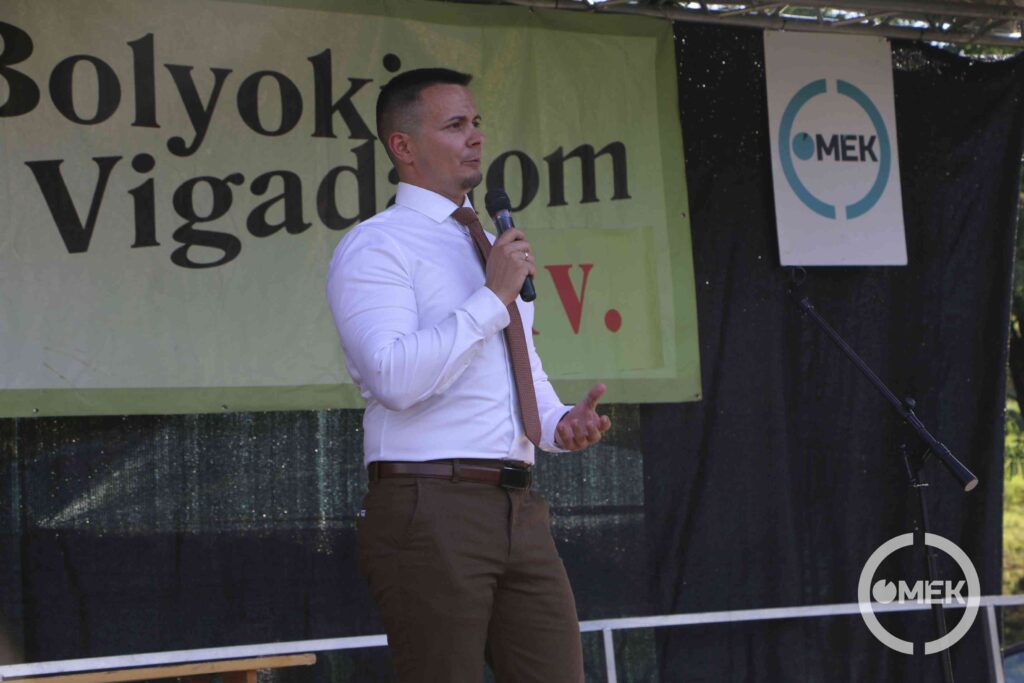 Köszöntőt mondott Janiczak Dávid polgármester.