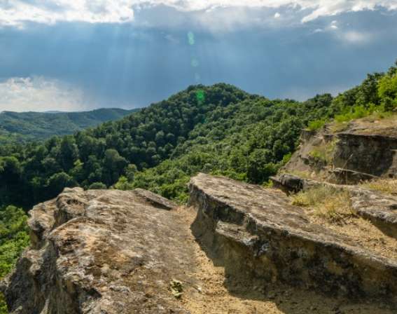 Pogányvári sziklák