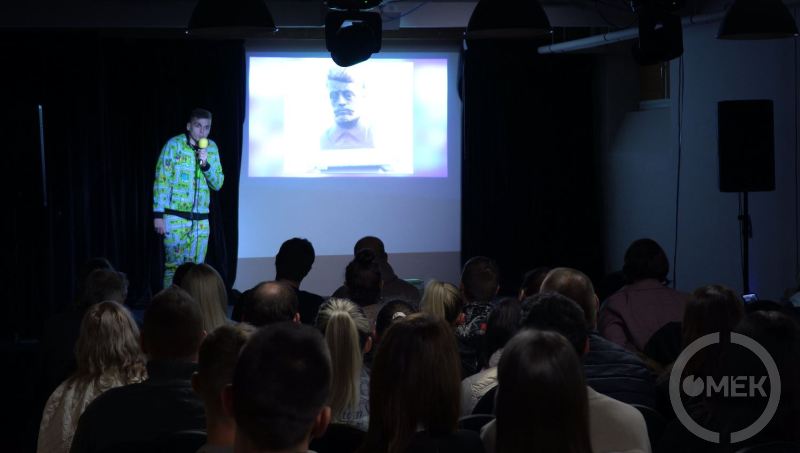 Baranyai Barna önálló estet tartott az Olvasóban.