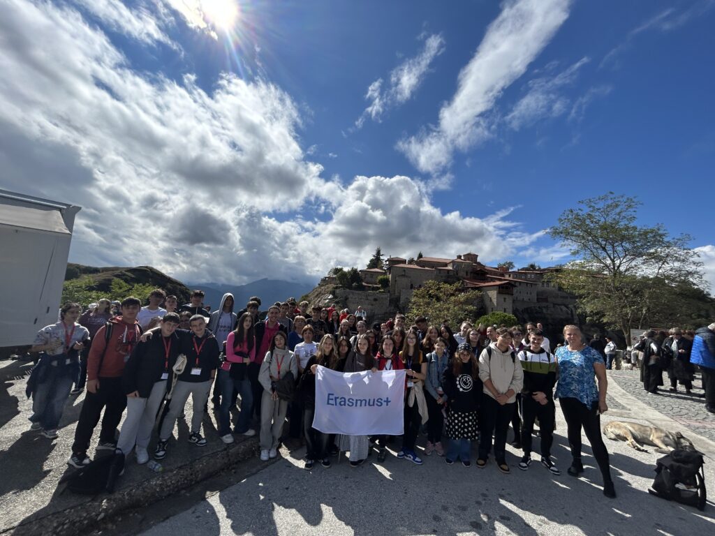 Csoportkép a Meteoráknál.