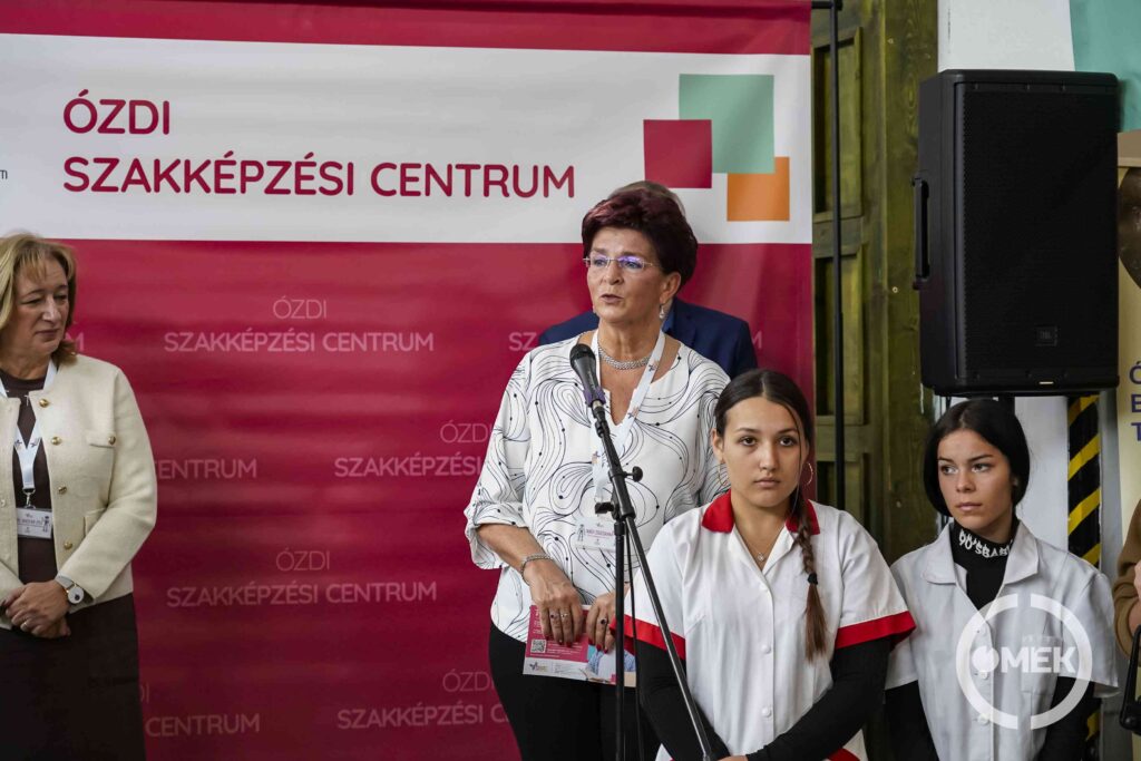 Nagy Zsuzsanna kancellár.