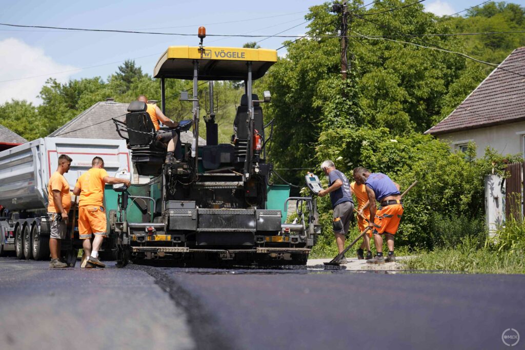 Új aszfaltréteget kap a Damjanich út