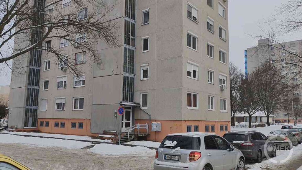 Az Újváros tér 7.