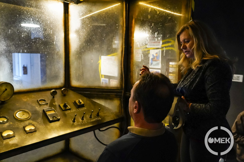 Csépányi Róbert a darut kezeli.