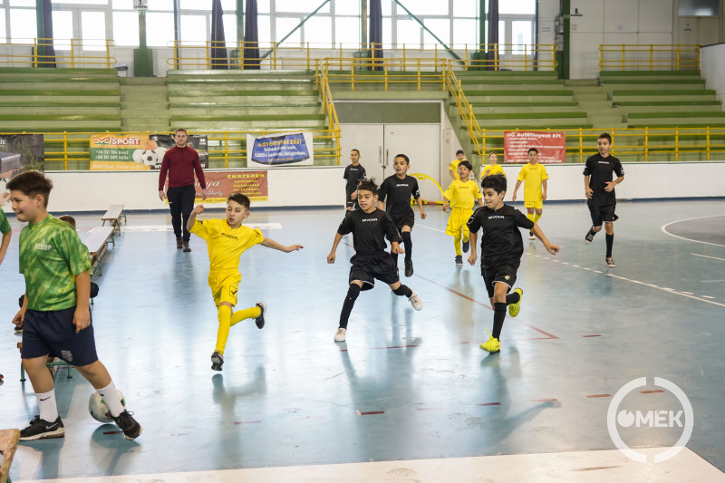Folytatódott a Bozsik Intézményi Program a Marosi István Városi Sportcsarnokban.