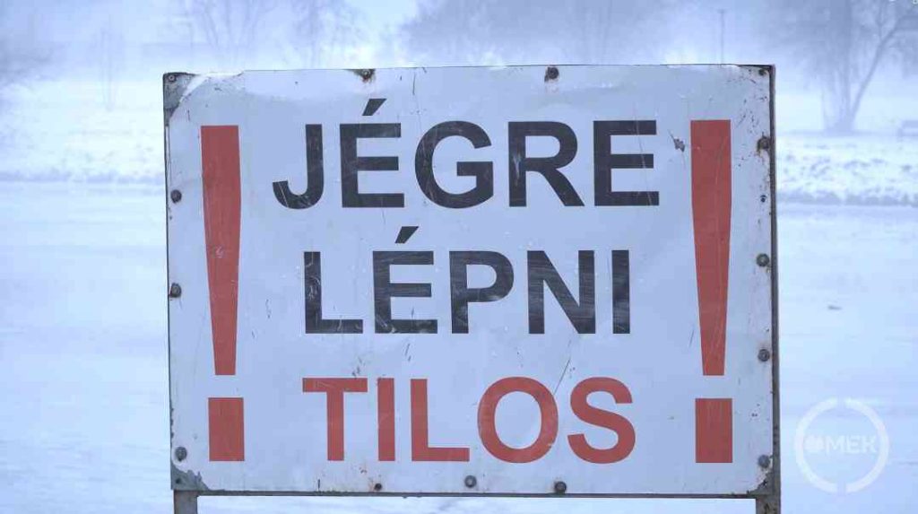 Jégre lépni tilos!