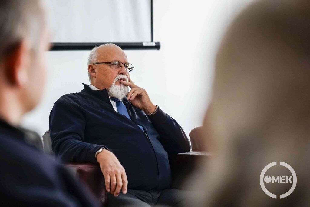 Riz Gábor országgyűlési képviselő is részt vett a találkozón.