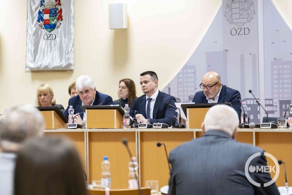 A Pénzügyi és Gazdasági Bizottság ülésezik.
