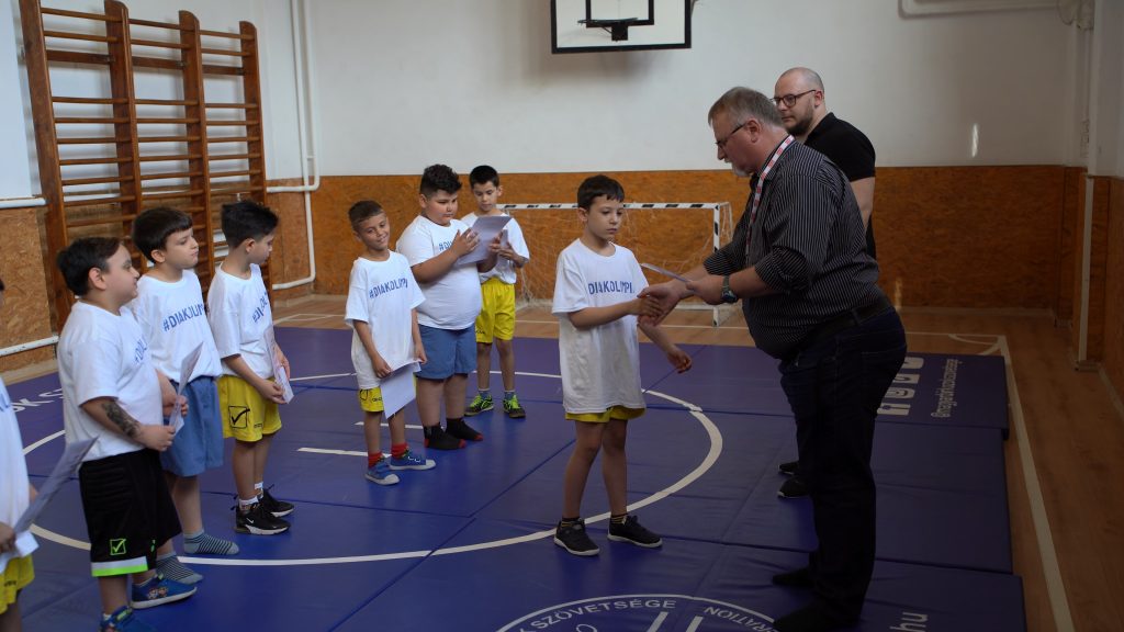 Bemutatót tartottak az iskolában.