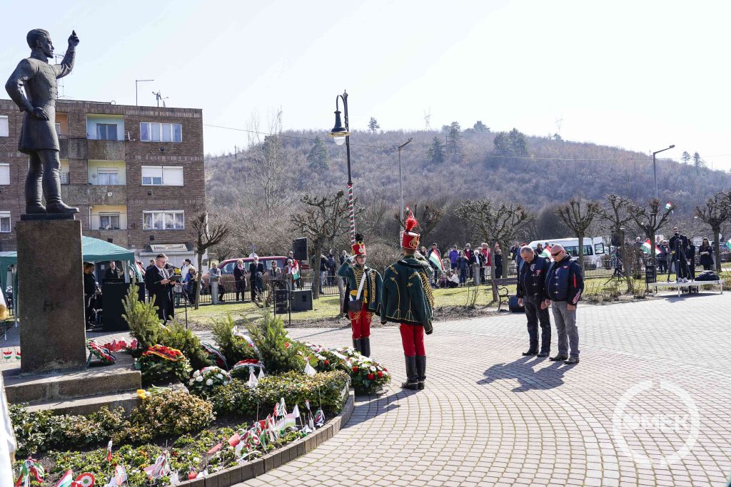 A Support Crew 81 Ózd tagjai emlékeznek.