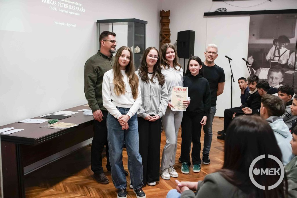 A harmadik a Szupravezetők csapata lett.