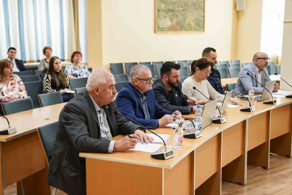 Minden témában egyezségre jutottak.