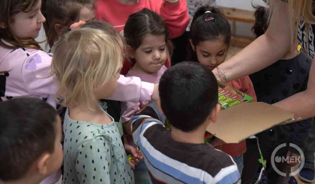 Mindenki szeretett volna egy szeletet.