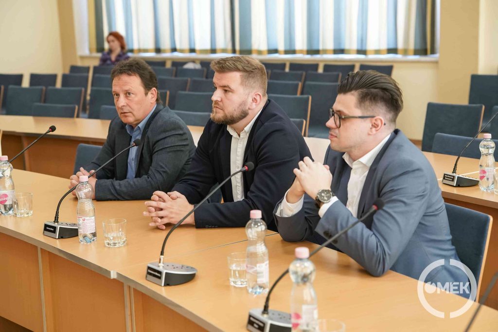 A Kormányhivatal felhívta az önkormányzat figyelmét, hogy jelenlegi formájában nem maradhat meg a rendelet.