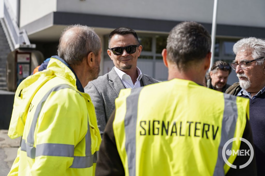 Egyeztetés folyamatban.