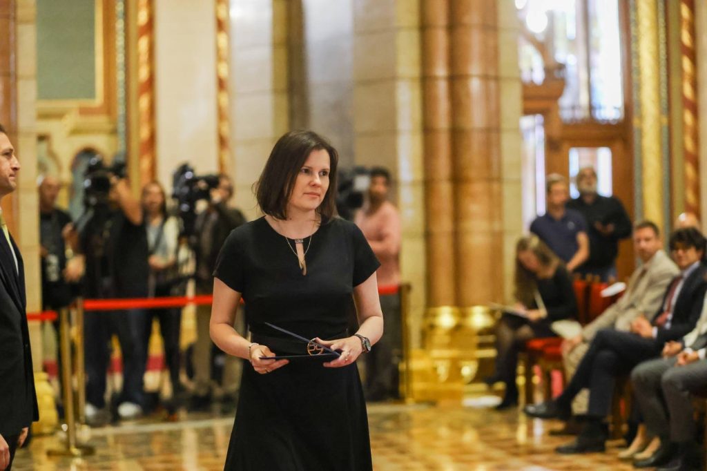 A Tisza Párt képviselője listáról jutott be az Országgyűlésbe.
