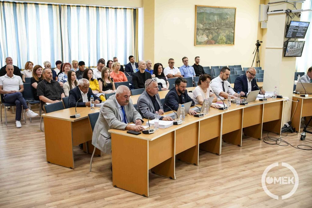 Egy új intézmény létrehozásáról szavaztak.