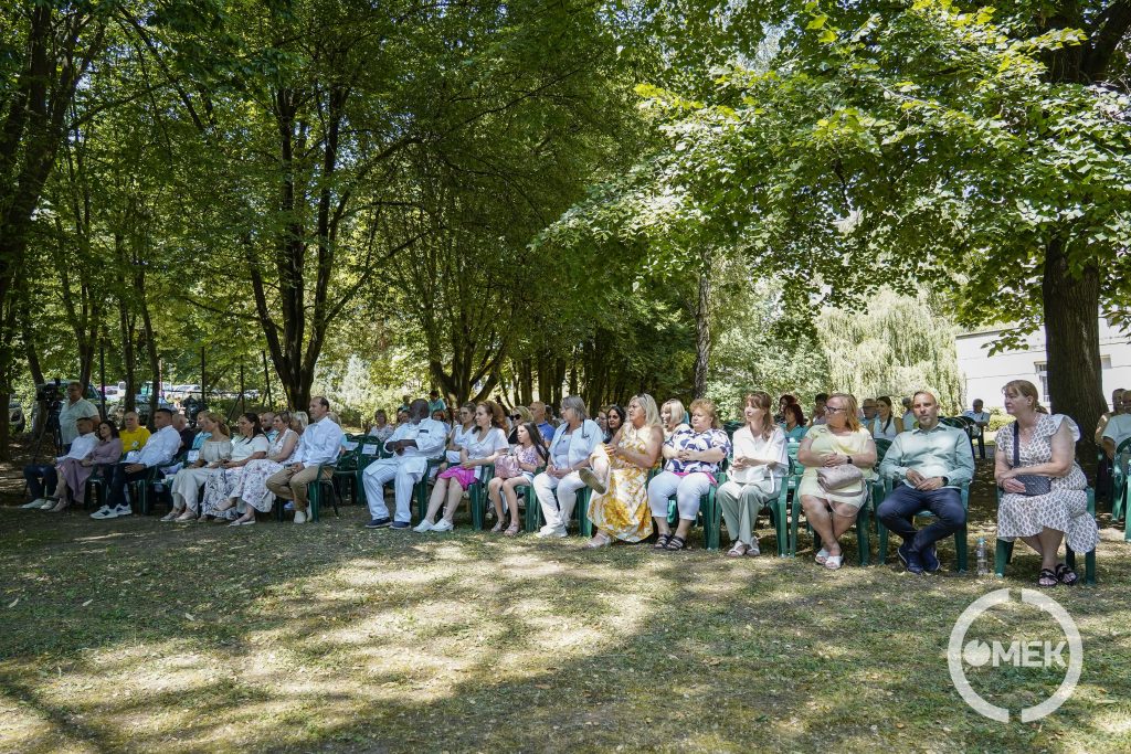 Az egészségügyi dolgozókat ünnepelték.