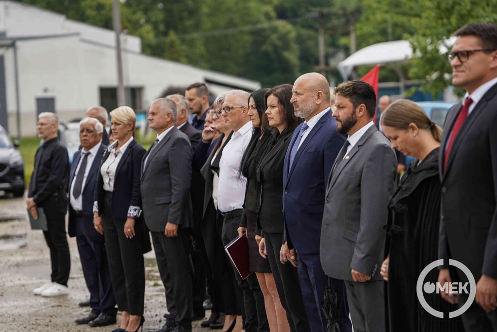 Az emlékezők a Trianoni Emlékparkban gyűltek össze.
