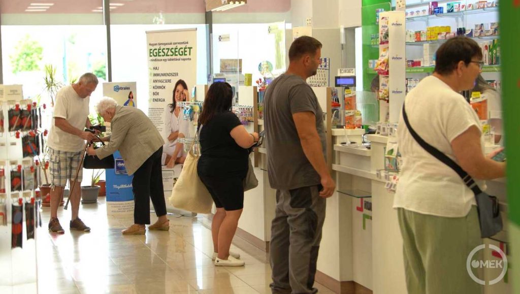 Szeptember elsejétől megszűnik az áfa a vényköteles gyógyszereken.