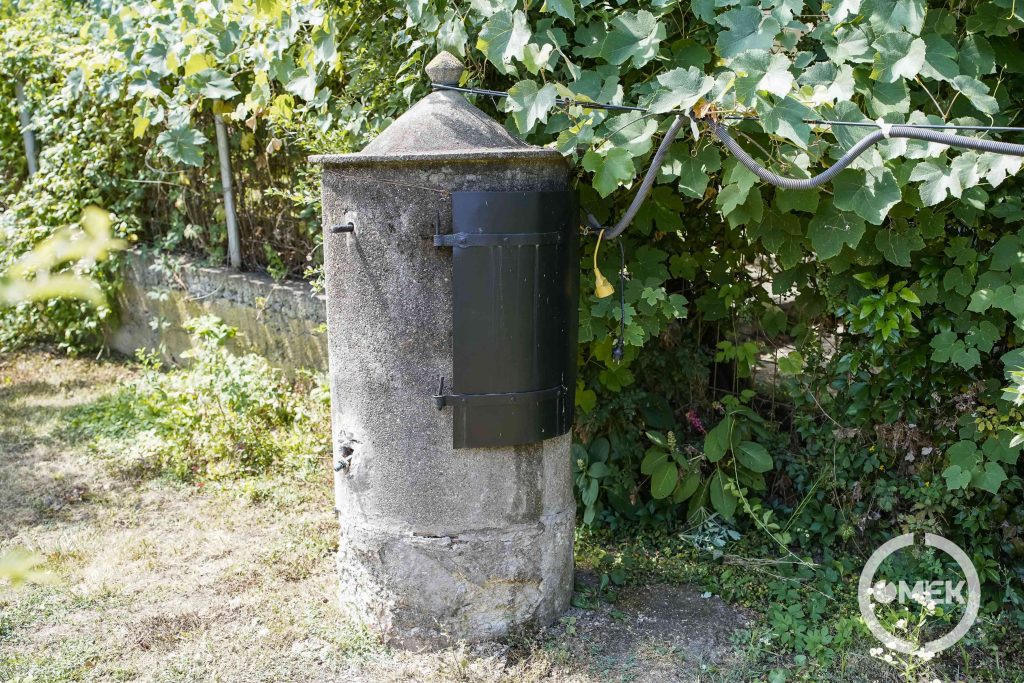 Kiszáradt kút.