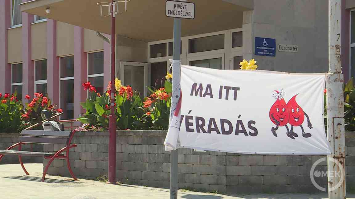 Véradást tartottak a Civil Házban.