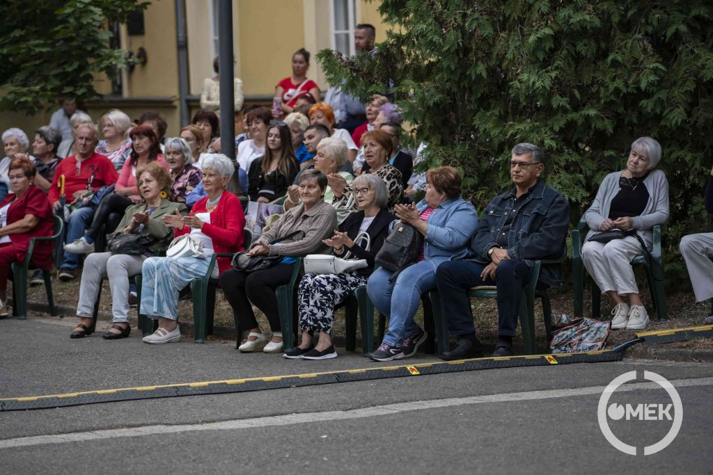 Volt lehetőség vacsorajegy nélkül is részt venni az eseményen.