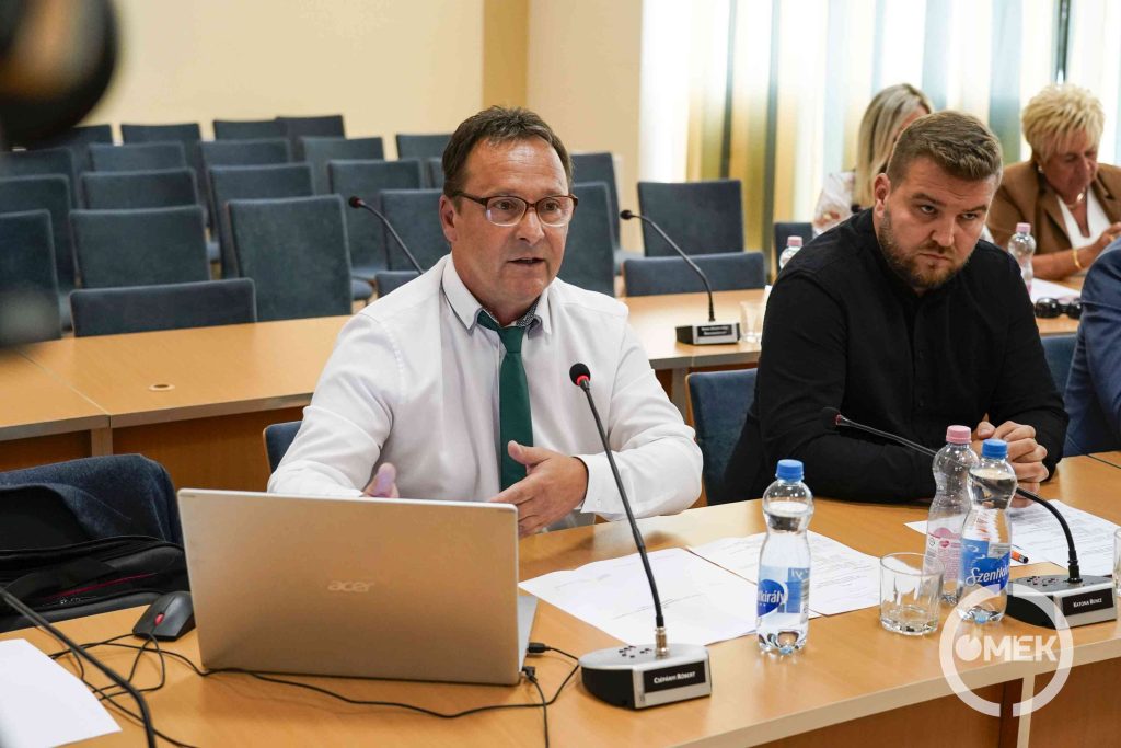 Csépányi Róbert kifejti véleményét.