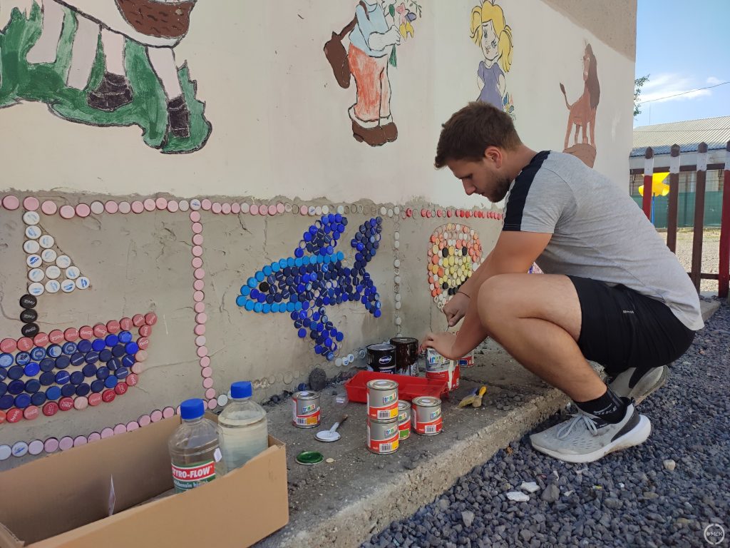Mindenki kivette a részét a feladatokból.