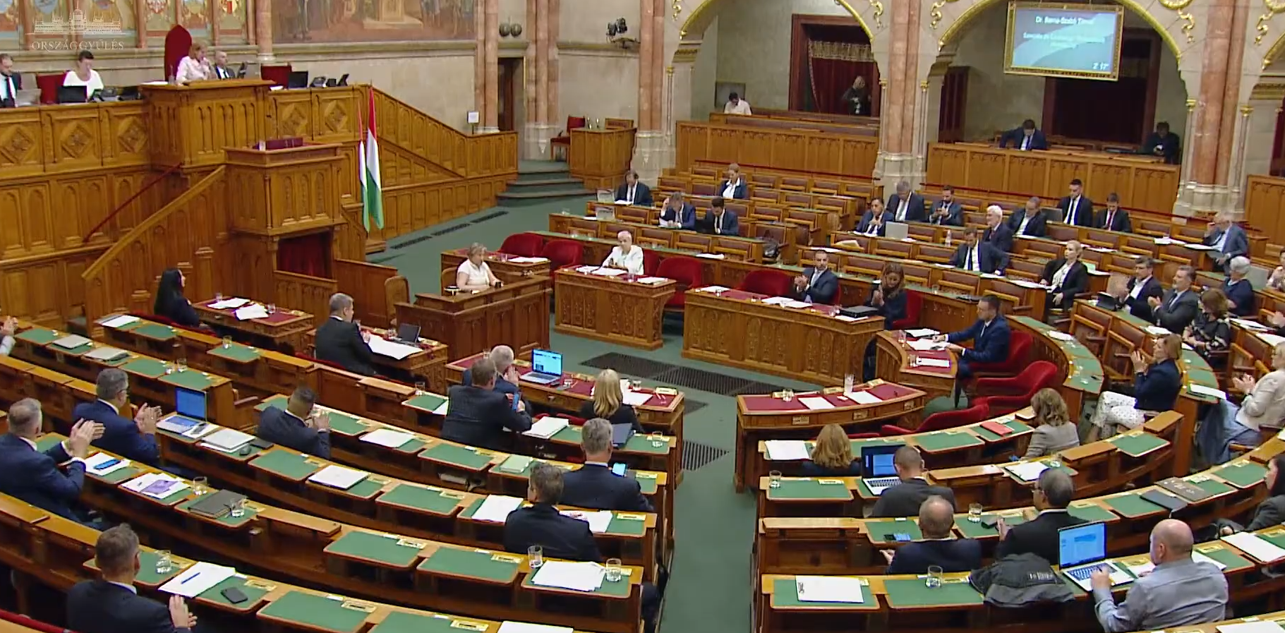 Az Országgyűlés.